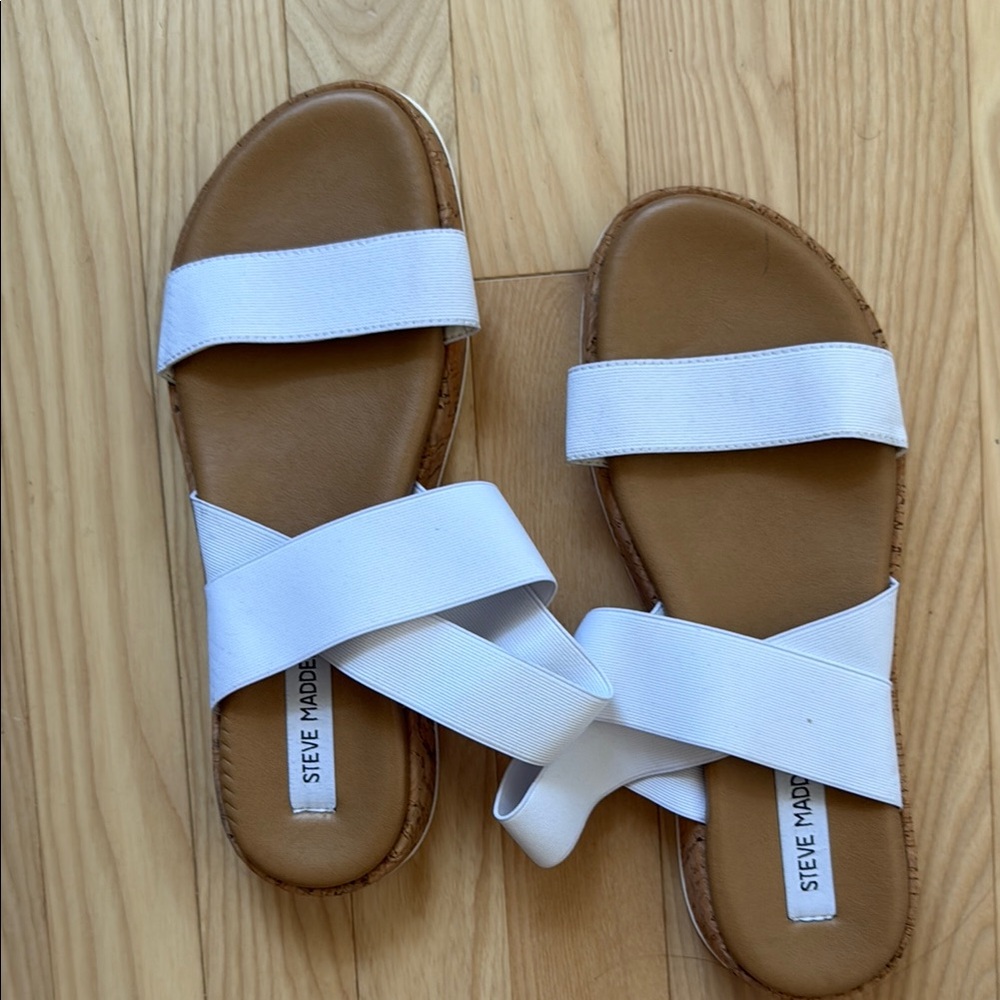 Steve Madden White Sandals